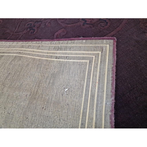 189 - Burgundy Colour Carpet with Classic Style Pattern, (Approx. 230 x 166cm)