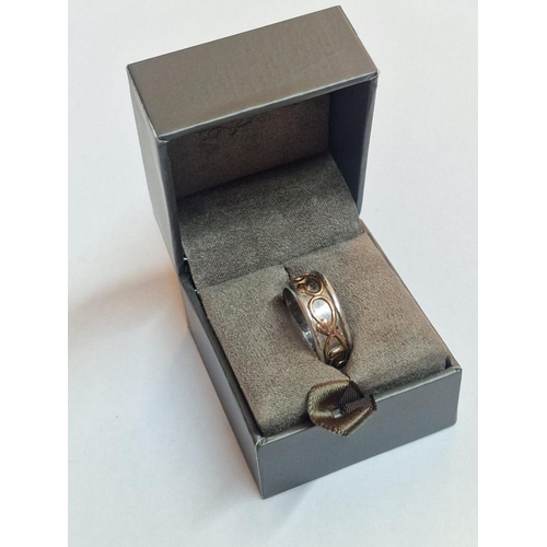 174 - Sterling Silver 'Clogau' Ring with Gold Highlight Pattern in Original Box, (Approx. 5.4g, Size: N)