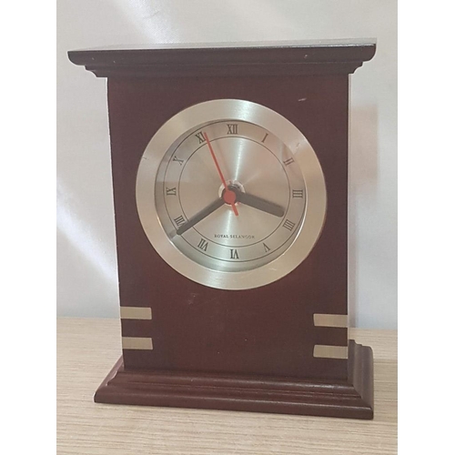 206 - Royal Selangor Wood and Pewter Desktop Quartz Clock, Untested, (Approx. 14 x 7.5 x 17.5cm)