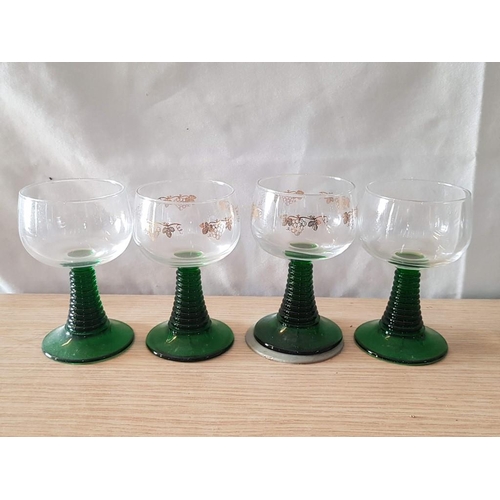 207 - Vintage Green Beehive Stemmed Cordial Aperitif Glasses (5 x Wine, 4 x Sherry) and 9 x Shot / Schnapp... 