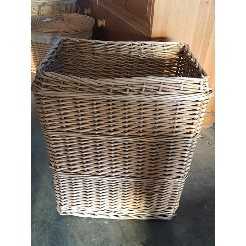 128 - Large Wicker Laundry Basket, (Approx. 46 x 34 x 56cm)