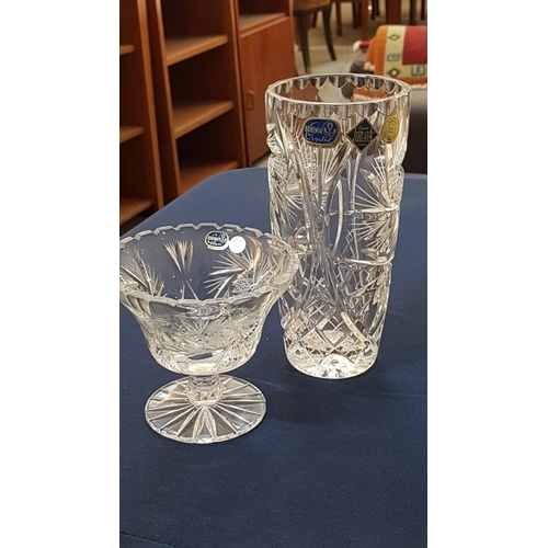 680 - Bohemia Crystal Vase (H: 20.5cm), and Sweet Dish / Bowl (Ø: 12.5cm, H: 11cm), (2)