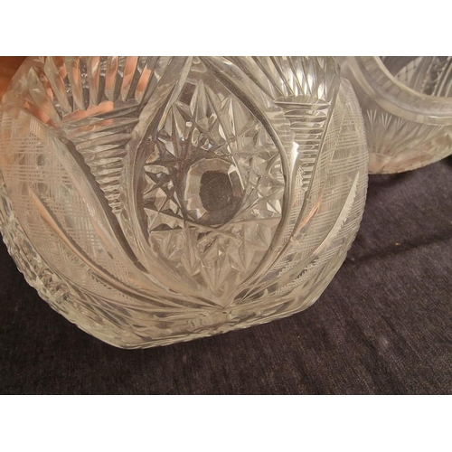 704 - Pair of Spherical Shape Crystal Baskets / Sweet Dishes with Carrying Handles, (Approx. Ø: 20cm), (2)