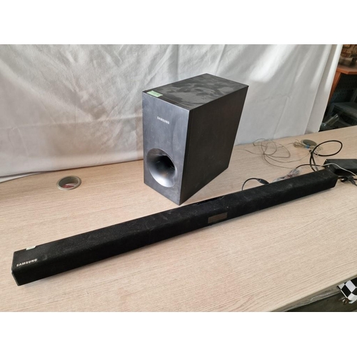 490 - Samsung Soundbar (Model: HW-F355), Together with Subwoofer Speaker (Model: PS-EW1-1), (2), Untested