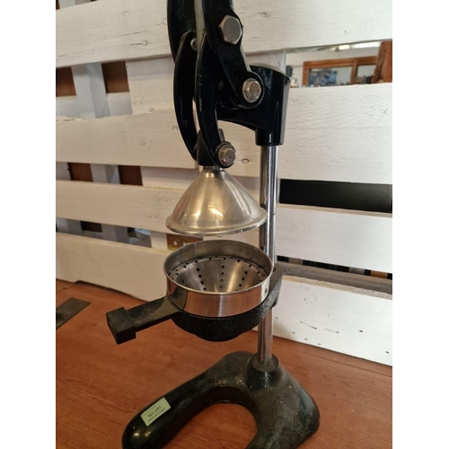 179 - Large / Heavy Duty Manual Juicer, or Fruit Press