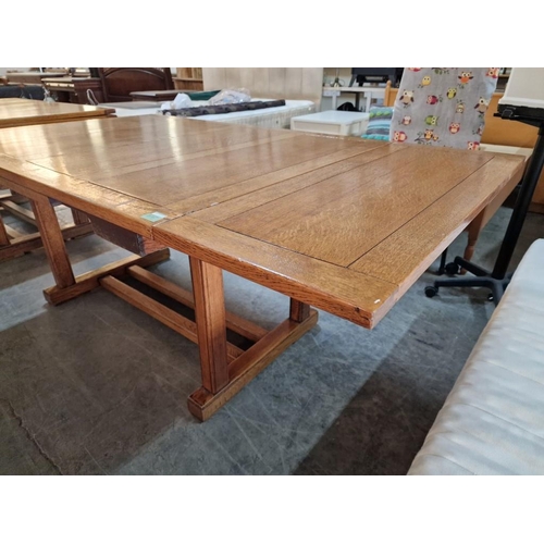 277 - Vintage / Mid-Century Solid Wood Extendable Dining Table, (Approx. 137 x 99cm, Plus 76cm Extensions)