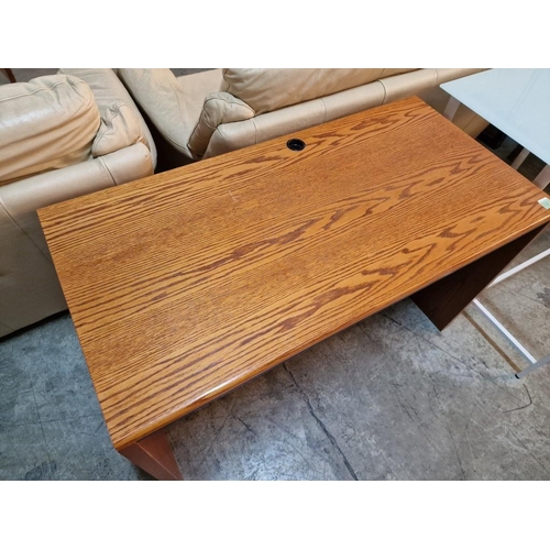 496 - Solid Wood Desk, (Approx. 120 x 60 x 71cm)