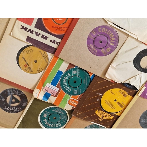 234 - Large Collection of Assorted 45RPM Single Vinyl Records, (see multiple catalogue photos for artists ... 