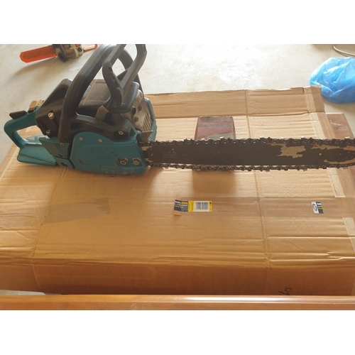 102 - Makita Petrol Chainsaw (44cm Blade), (Model: DCS4???, sticker partly off), with Spare Chain, * Basic... 