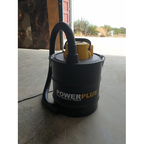 113 - PowerPlus Powx300 Ash Cleaner, 1200w with 20L Tank Volume (Basic Test and Working)