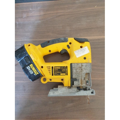 115 - DeWalt DW933 18v Cordless Jigsaw, Battery, 2x Charger and Carry Case (Basic Test and Working)