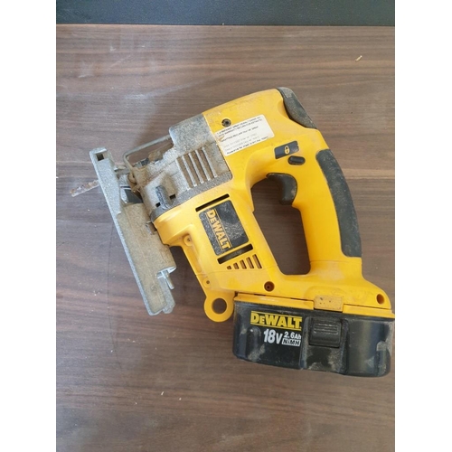 115 - DeWalt DW933 18v Cordless Jigsaw, Battery, 2x Charger and Carry Case (Basic Test and Working)