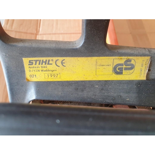 122 - Stihl 021 Petrol Chainsaw, * Basic Test and NOT Running: A/F, spares or repair *, Together with Spar... 