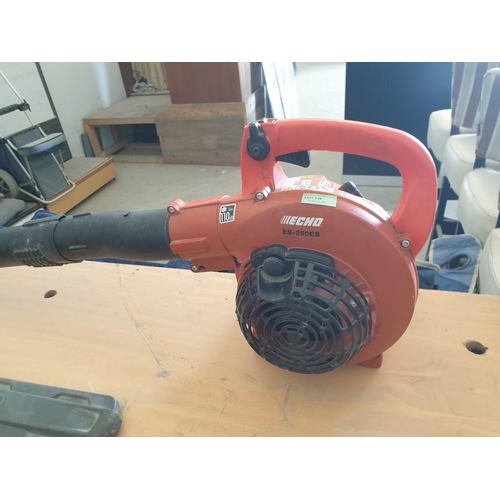 136 - Echo Petrol Garden / Leaf Blower, (Model: ES-250ES), * Basic Test, Turns Over, But No Fuel to Run *