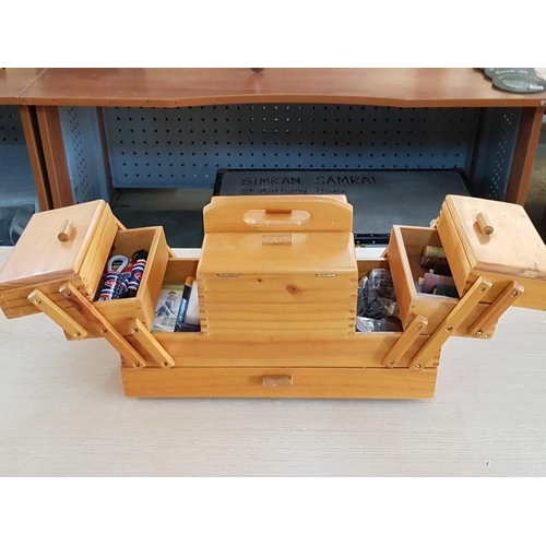 21 - Large Wooden Cantilevered Sewing Box with Drawer and Contents (46 x 24 x 27cm)