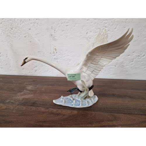 261 - Porcelain Rising Swan 'Hutschenrentwer' German Made (20'' H a/f)