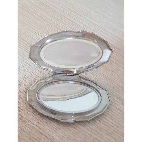 37 - 4 Art Deco Powder Compacts, Rowenta, Stratton, Gwenda, and Regent of London