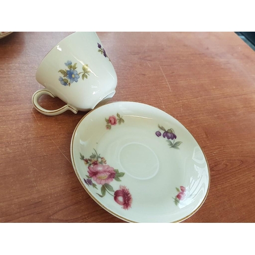 389 - Vintage German Porcelain Coffee Set with Floral Pattern 'Johann Haviland' Bavaria, 5x Cups and 6x Sa... 