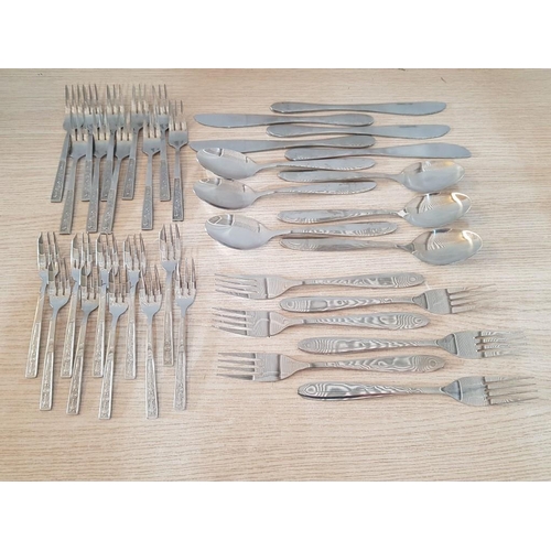 433 - Stainless Steel Modern Cutlery (17x) and 2x Sets of Cake Forks with Decorative Handles (10 + 10)