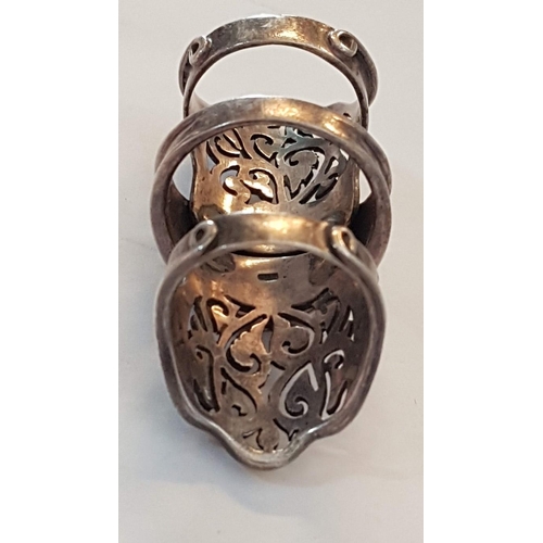 256 - Silver Ladies Articulated Armour Ring, with Filigree Design, (Approx. 27g)