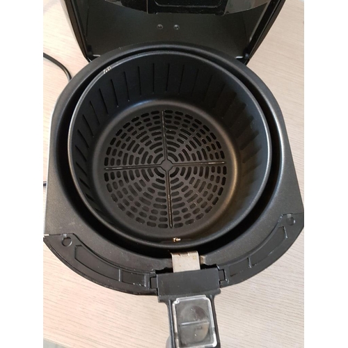 300 - 'Blaupunkt' Air fryer 1500W/Temp. Range. 150 - 200C, 2.5L, 4 Functions