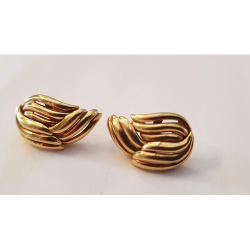 344 - Pair of 9ct Gold Wing Shape Earrings, (Approx. 4.4g)