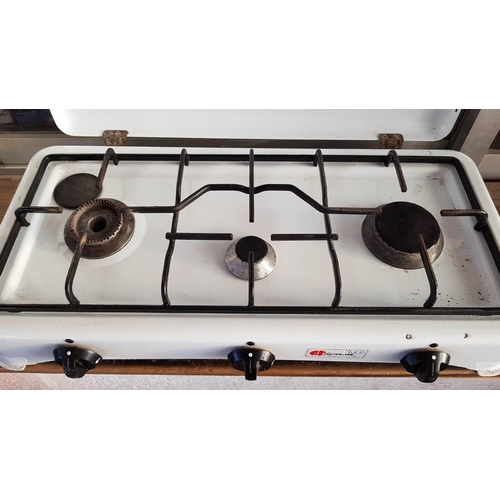 517 - Gas Stove (Triple Burner), Untested