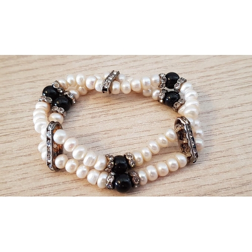 518 - Retro Style Pearl and Black Bead 3-Strand Necklace (L: 44cm) with Matching Bracelet (L: 19cm), Toget... 