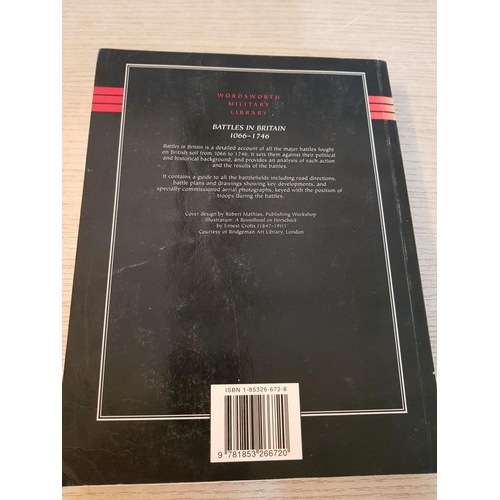 544 - 3 x Books on British Battles, (3)