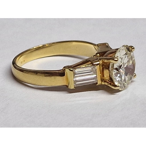 172A - Stunning 18ct Gold and Diamond Ring; Round Brilliant Cut Central Diamond (Approx. 2.66ct, I-J, VVS1)... 