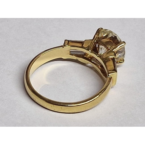 172A - Stunning 18ct Gold and Diamond Ring; Round Brilliant Cut Central Diamond (Approx. 2.66ct, I-J, VVS1)... 