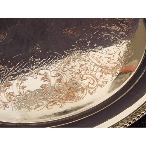 196 - Pair of Yeoman Plate Decorative Silver Plated Round Serving Trays, (Approx. Ø: 29.5cm), (2)