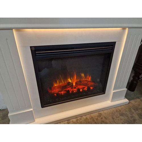 627 - Modern / Contemporary Electric Fireplace 'Elektrokamin EF321A) with Remote Control, Ambient Lighting... 