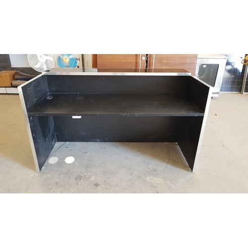 669 - Modern Reception Desk, in Black Colour with Metal Trim and Glass Counter Top, (Approx. 188 x 88)