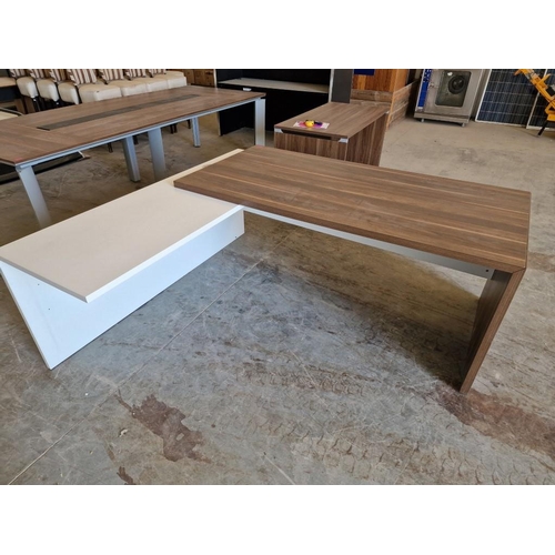 670 - Modern 'L' Shape Corner Desk, Walnut Effect with White Side extension, (Approx. 195 x 185cm)