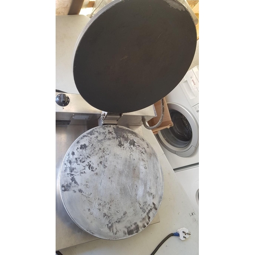 690 - Stainless Steel Commercial Crepe Maker, (Approx. Ø: 40cm), Untested