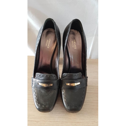 715 - Versace Ladies Brown Leather Pumps / High Heels (Approx. H: 12.5cm), Vero Cudio Versace, Made in Ita... 