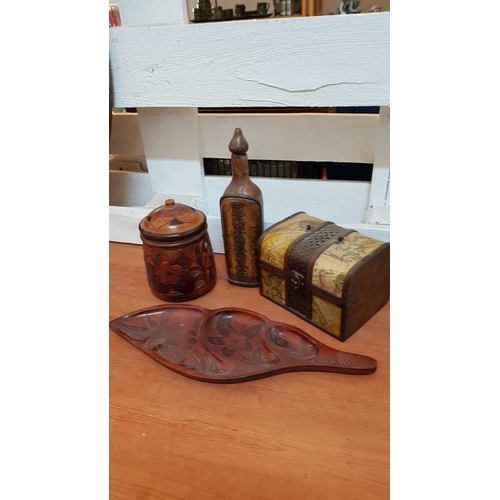 571 - Assorted Treen / Wooden Items; Decanter, Tray, Barrel and Trunk, (4)