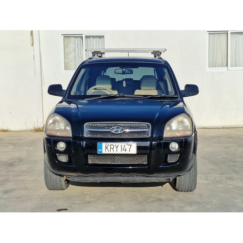 102 - Hyundai Tucson, (2007), Black Colour, 2.0L, Manual, Petrol, 4WD, 5-Door with A/C, Sunroof, Parking S... 