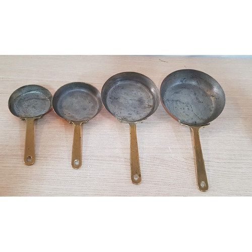 38 - Set 4 graduated copper & brass frying pans – 29cm x 14 down to 19.5cm x 9