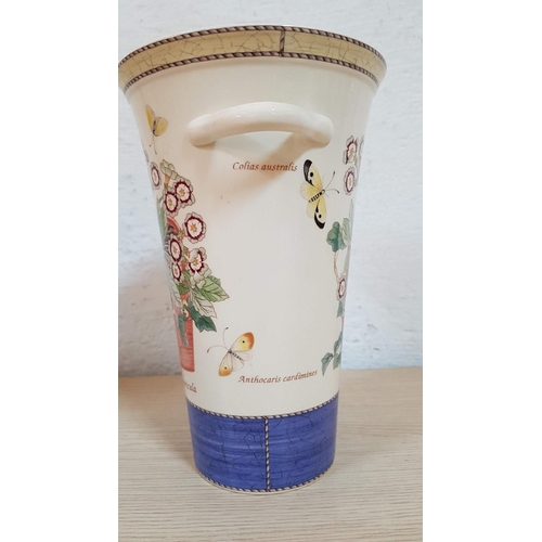 40 - 'Primula Auricula' Tall Wedgwood Flower Vase, Sarah's Garden Queens Ware (Small Chip on Top Rim, 26c... 