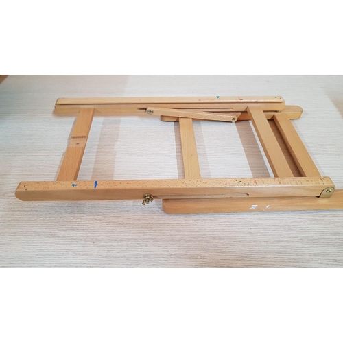 51 - Beech Wood Artist's Desktop Folding Easel