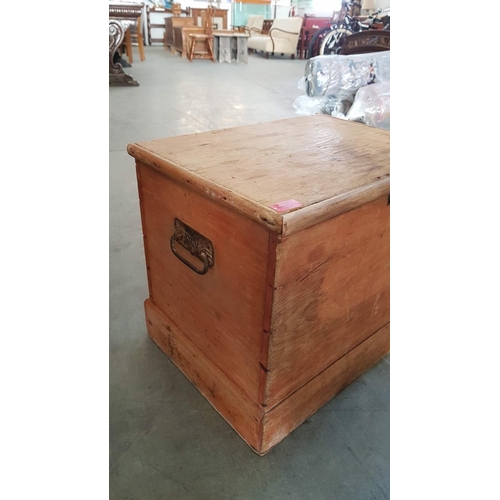 77 - Vintage pine box with handles – 49cm 37 x 42