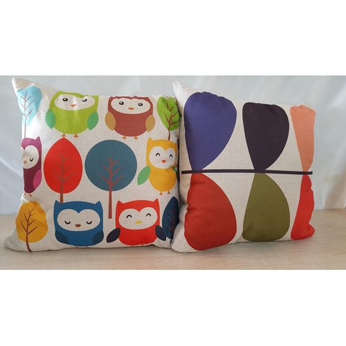 628 - Home Decor; 2 x Decorative Pillows, (Approx. 40 x 40cm) and 'Universal and Flexibility' Full Stretch... 