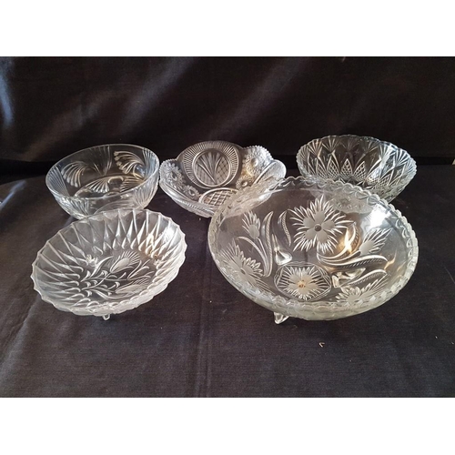 696 - Various Crystal and Cut Glass Bowls; 3 x Large Bowls with Different Patterns, (Approx. Ø: 21 - 23cm)... 