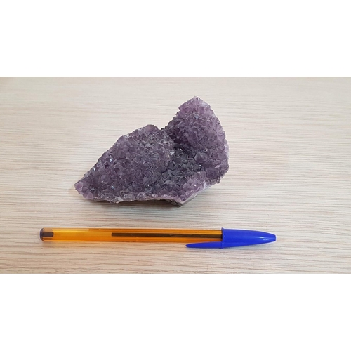 191 - Collection of Amethyst Quartz Crystals, (Approx. 2 x Pcs 450g, and 3 x Pcs 630g, Ranging from 6cm-10... 