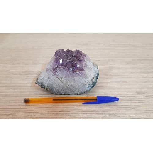 191 - Collection of Amethyst Quartz Crystals, (Approx. 2 x Pcs 450g, and 3 x Pcs 630g, Ranging from 6cm-10... 