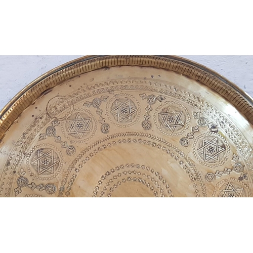 379 - Large Decorative Brass Tray, (Approx. Ø: 47cm)