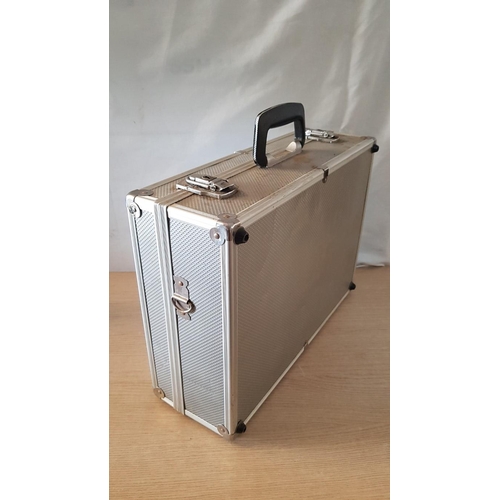 59 - Silver flight case, padded and divided into many compartments, with shoulder carrying strap – 46cm x... 