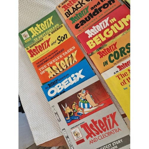 92 - Large Collection of Vintage 'Asterix' Comic Books, Circa 1980's, Approx. 29 Pcs, See Multiple Catalo... 